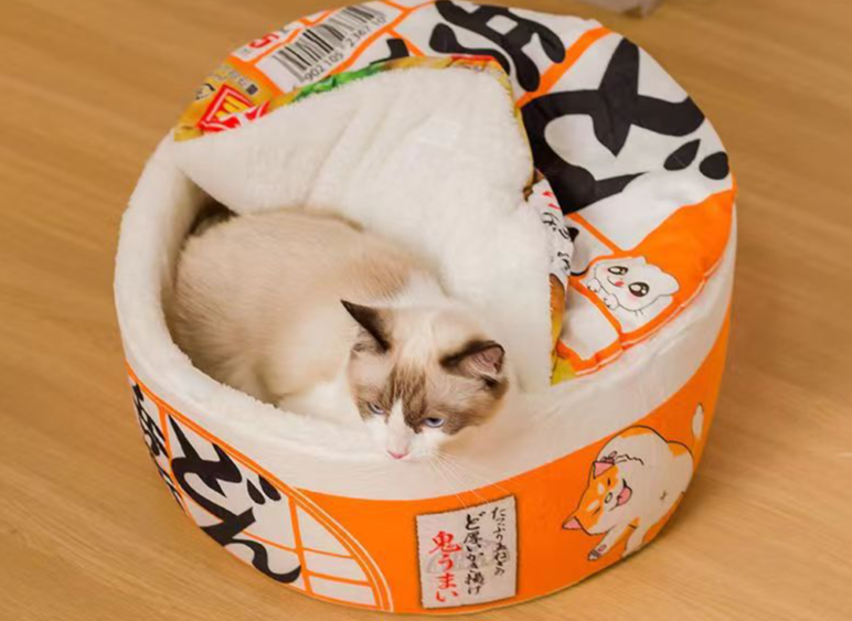 Japans Noodle Kattenbed – Zacht, Warm & Uniek